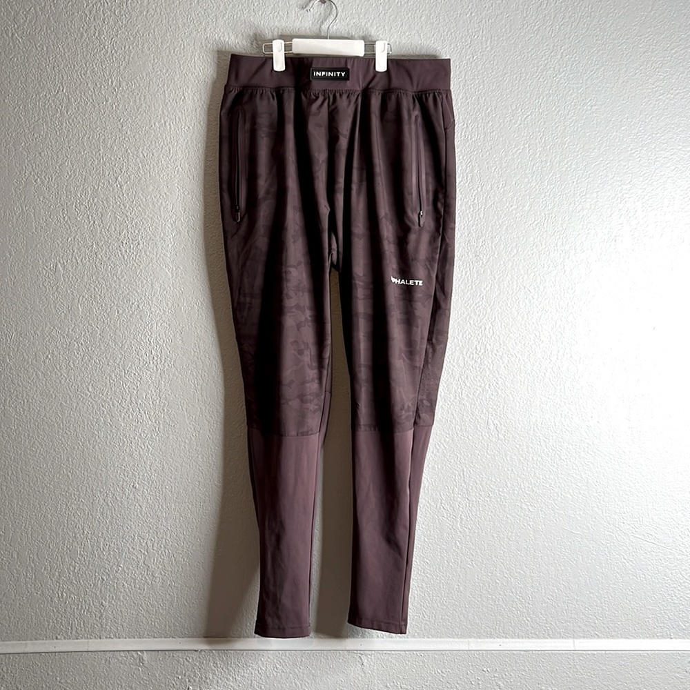 Alphalete Infinity Tech Pants - Color: Striker